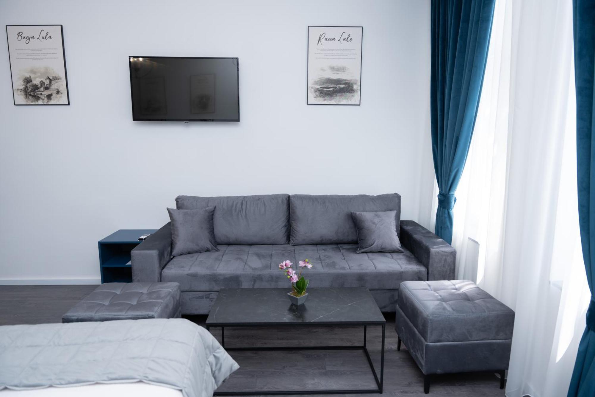 Azzurro City SJJ Extérieur photo